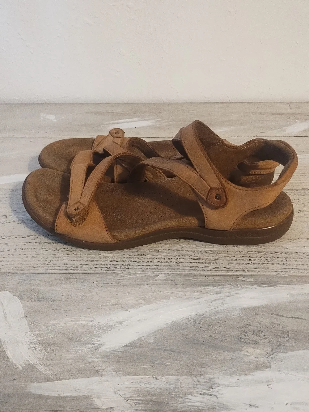 Taos stand up get comfortable Leather Sandal women's usaSz 8 /6 UK size